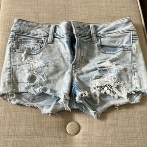 Lightly worn jean shorts!